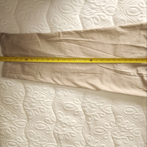 J. Riggings, men's Khakis pleated pants. - Picture 10 of 11